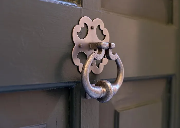 Lejlighed Achillion Liston *